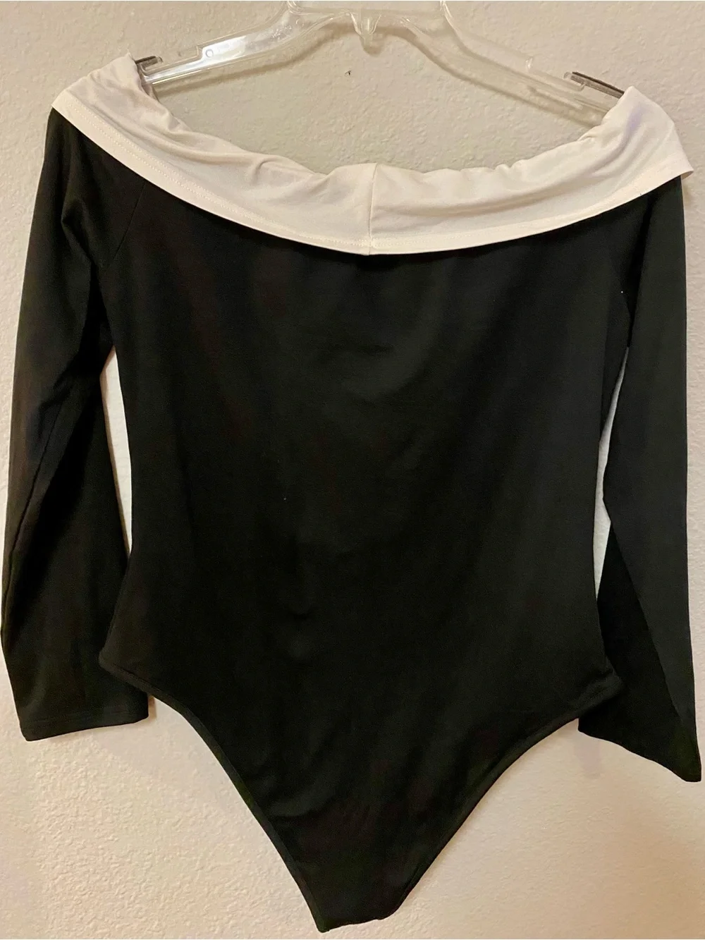 Off-the-Shoulder Bow Detail Bodysuit - Size XL - NWOT! - Picture 7 of 8